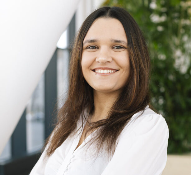 Portraitfoto von LEA-Jugendbeirätin Anastasia